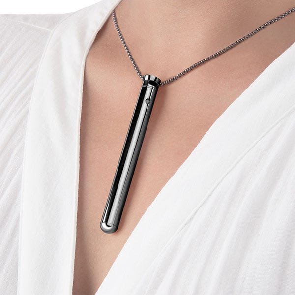 Le Wand Chrome Pendant Necklace Vibrator - Image 4