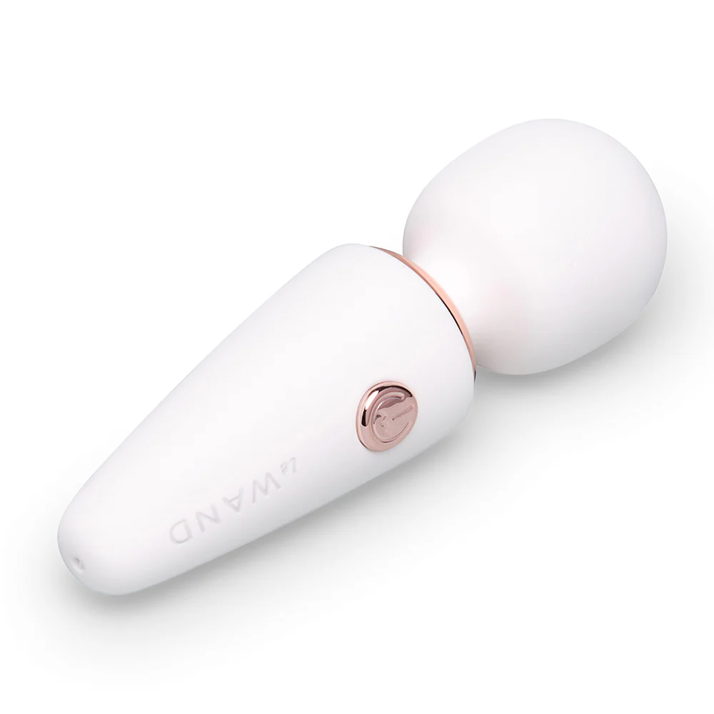 Le Wand Mini Micro Wand Pocket-Size Massager - Image 10