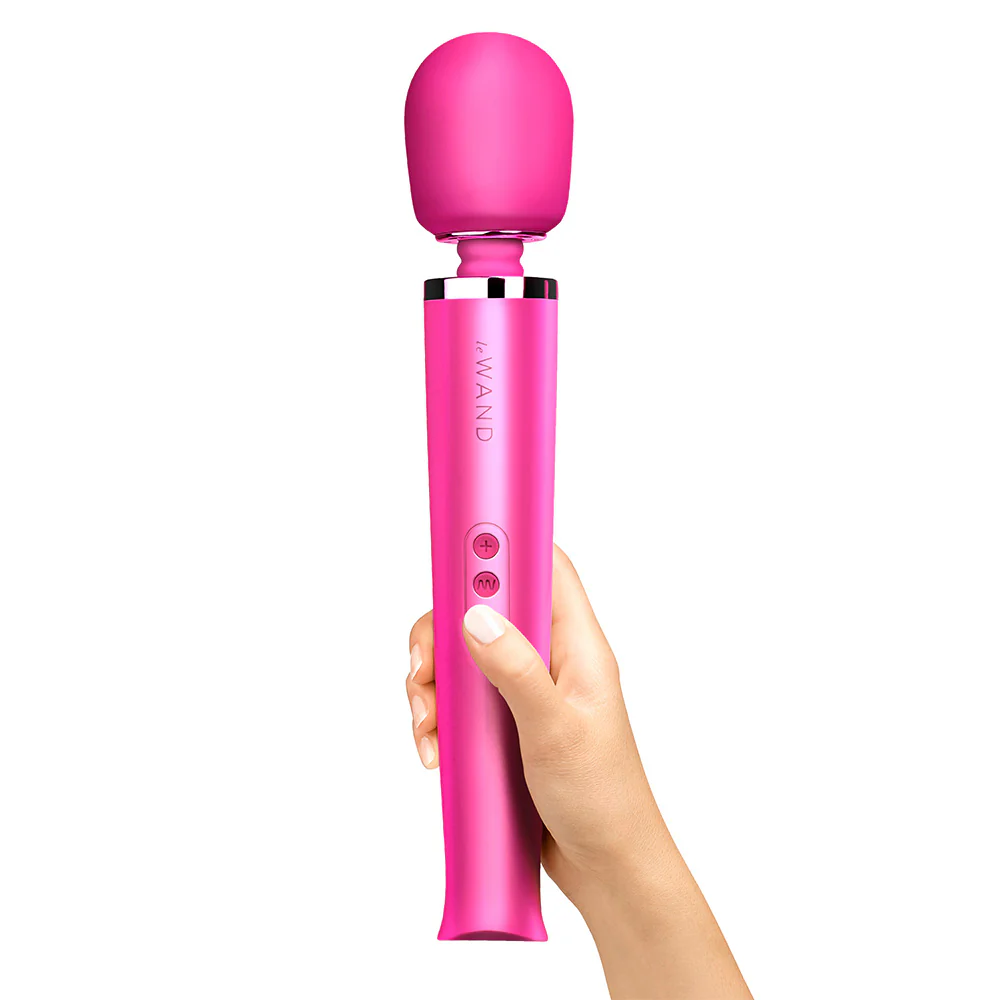 Le Wand Rechargeable Vibrating Wand Massager - Image 12