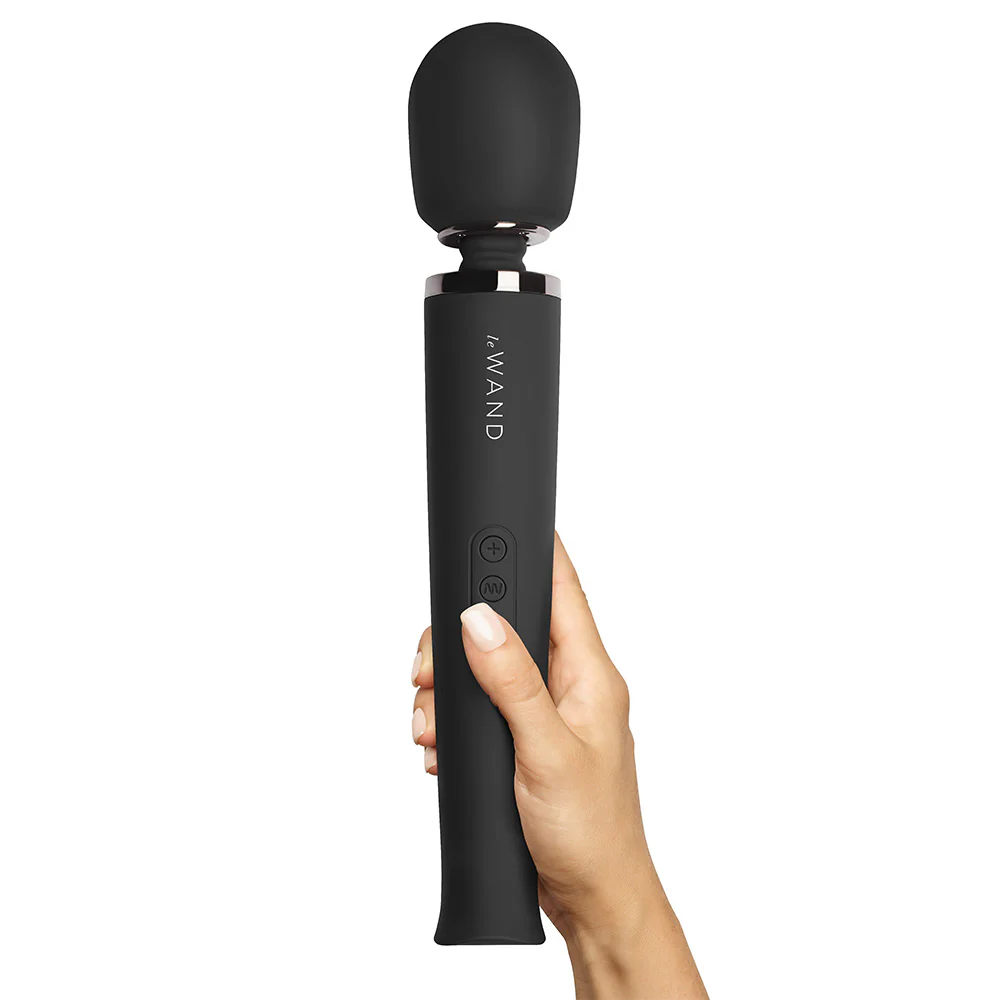 Le Wand Rechargeable Vibrating Wand Massager - Image 8
