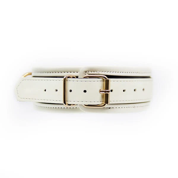 Love In Leather Glow In The Dark Collar And Leash - Image 3