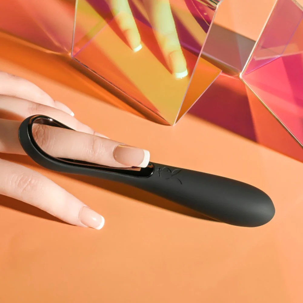 Playboy Pleasure Ollo Finger Vibrator - Image 3